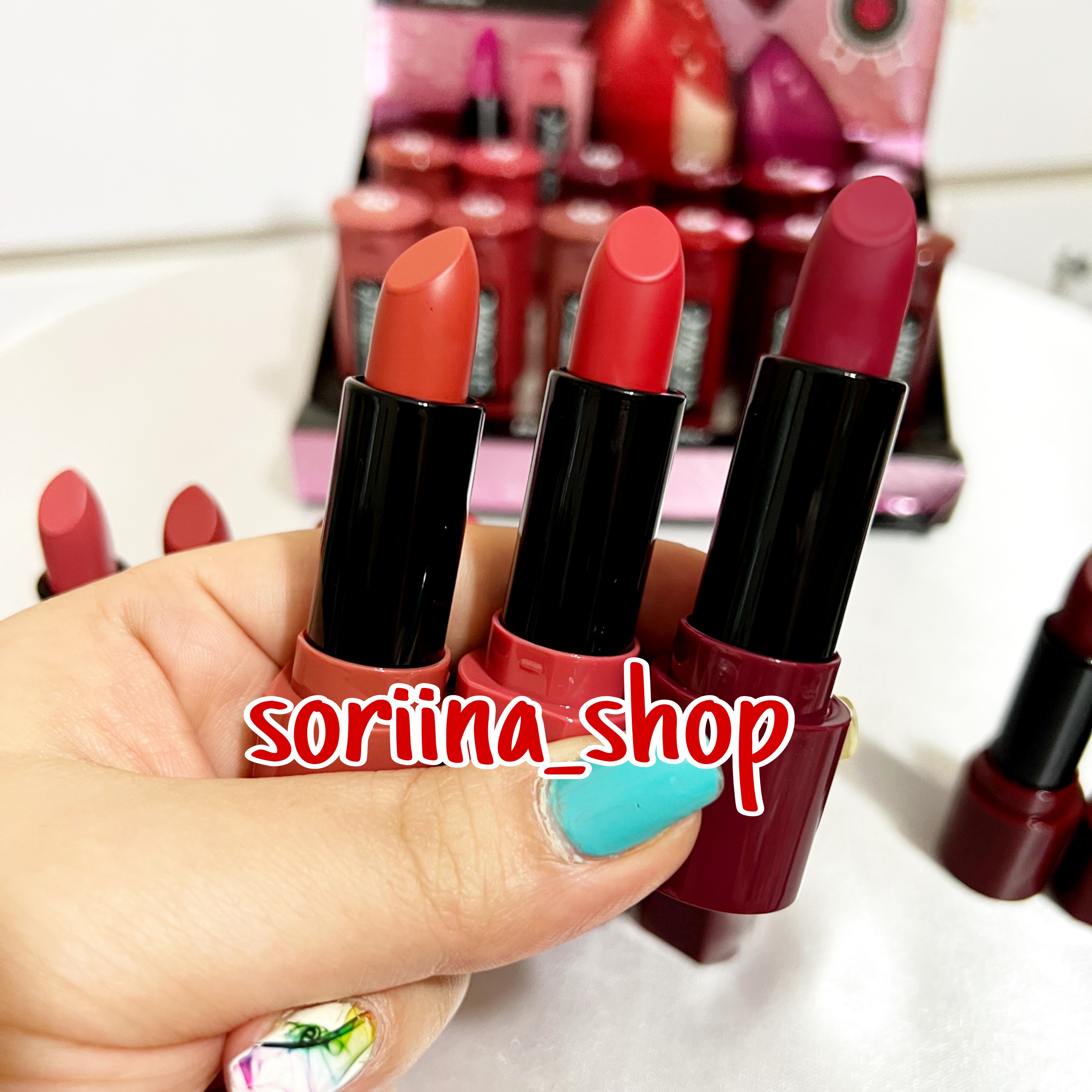 رژلب جامد رمانتیک برد